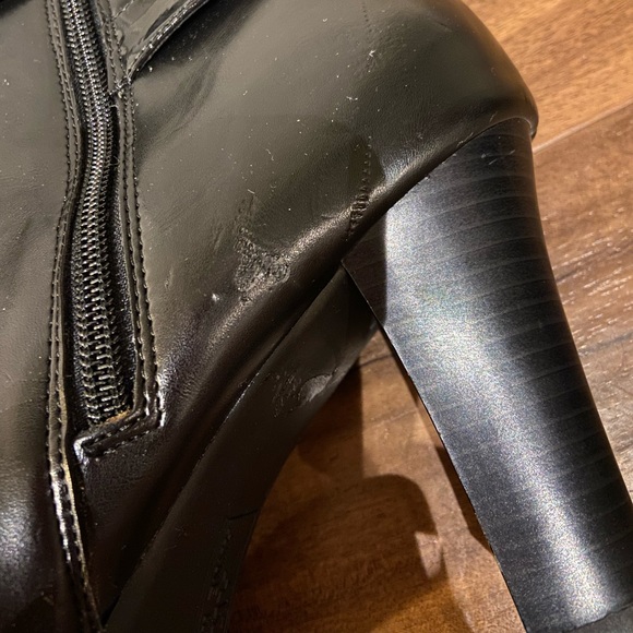 Anne Klein Tall Black Boots - Picture 6 of 7
